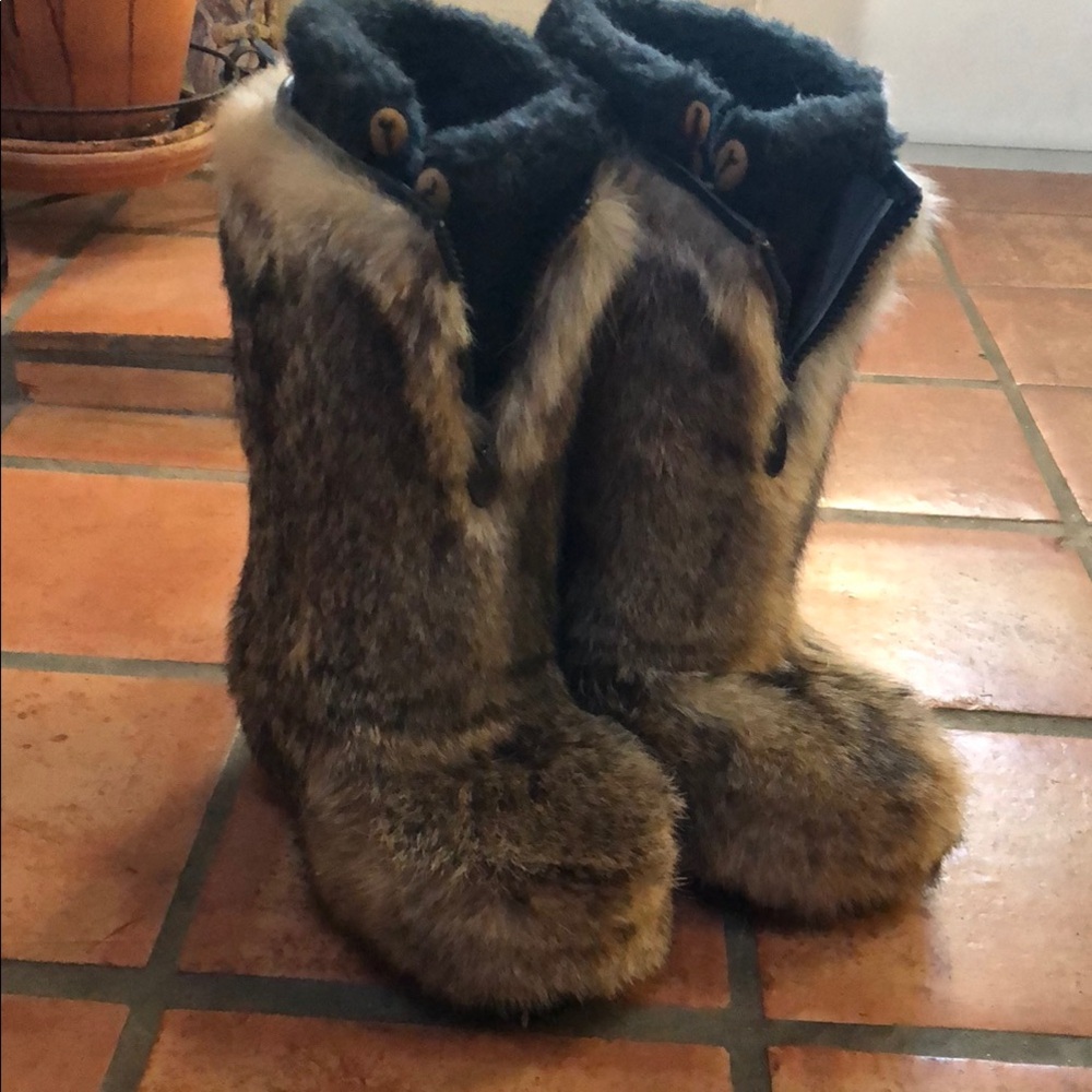 Furry Winter Boots